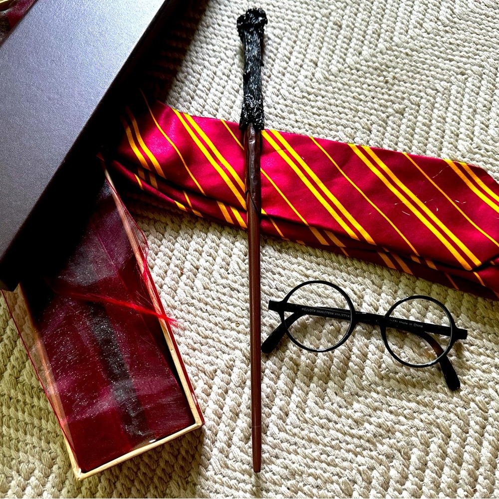 Harry Potter Costume Bundle- Wand with storage box, Gryffindor tie, and glasses